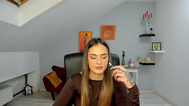 SerenLys online show from 11-07-25, 08:20