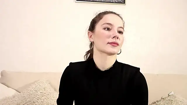 Petalwren online show from 12-15-25, 11:36