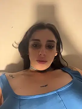 gigi333regi online show from 11-28-25, 08:33