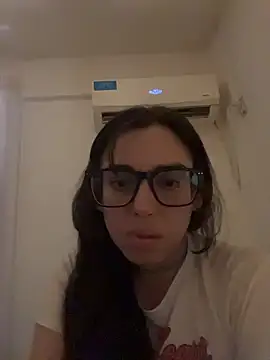 gigi333regi online show from 12-16-25, 03:28