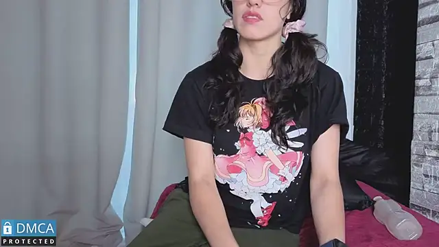 eva delight  online show from 05-04-26, 12:12
