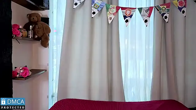 eva delight  online show from 06-25-26, 12:31