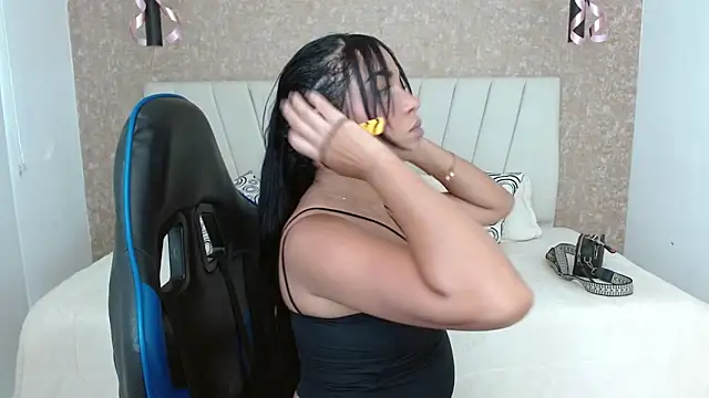 AliceSmity  online show from 11-15-25, 05:42