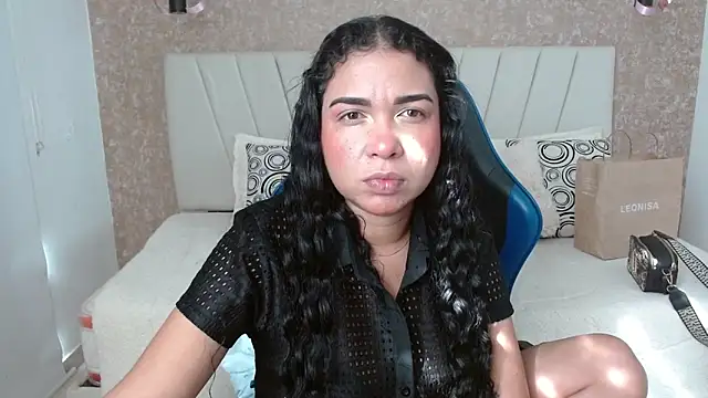 AliceSmity  online show from 01-06-26, 02:10