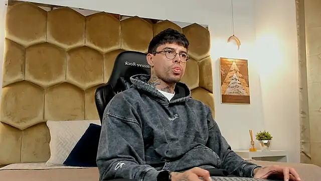 MATEO DILUCA online show from 02-16-26, 09:44