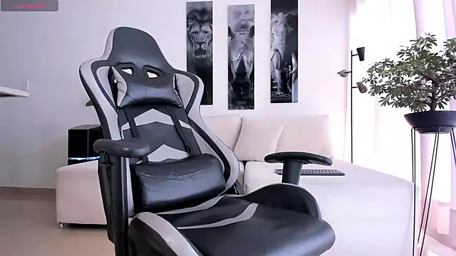 Snapshot of IamKael_ chatting on 12-05-25, 04:58 IamKael online show from 12-05-25, 04:58