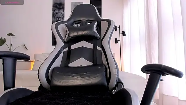 Snapshot of IamKael_ chatting on 01-17-26, 05:49 IamKael online show from 01-17-26, 05:49