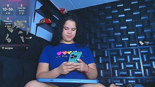 Kesha rosse  online show from 12-20-25, 07:04