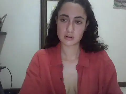 Snapshot of eleganceafterdark chatting on 10-28-25, 12:03 eleganceafterdark online show from 10-28-25, 12:03