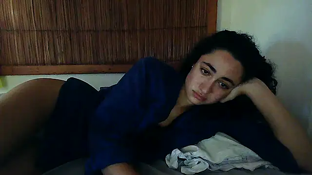 Snapshot of eleganceafterdark chatting on 11-27-25, 01:57 eleganceafterdark online show from 11-27-25, 01:57