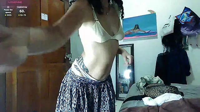 Snapshot of eleganceafterdark chatting on 02-02-26, 01:26 eleganceafterdark online show from 02-02-26, 01:26