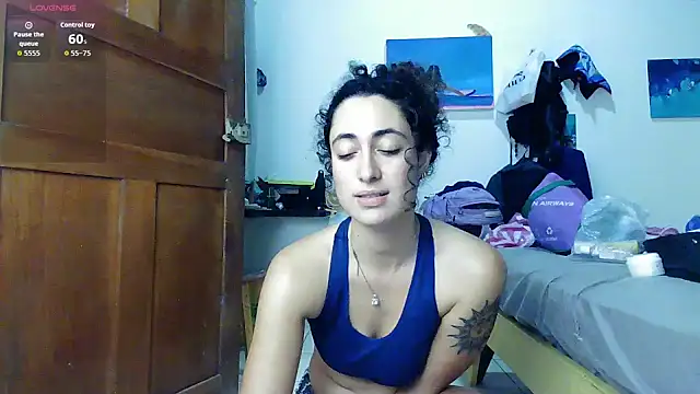 Snapshot of eleganceafterdark chatting on 02-06-26, 01:32 eleganceafterdark online show from 02-06-26, 01:32