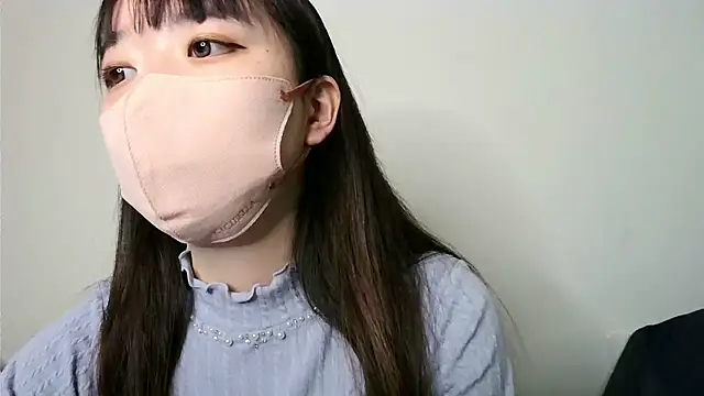 Snapshot of yua_chan00 chatting on 02-16-26, 01:40 yua chan00 online show from 02-16-26, 01:40