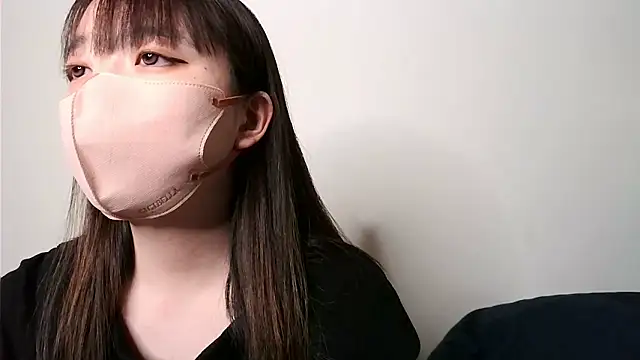 Snapshot of yua_chan00 chatting on 03-15-26, 06:03 yua chan00 online show from 03-15-26, 06:03