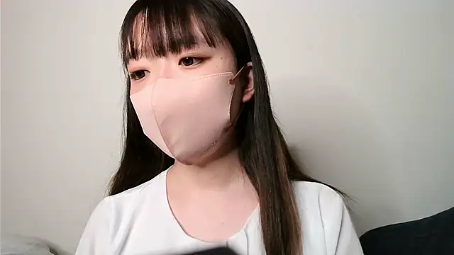 Snapshot of yua_chan00 chatting on 03-20-26, 02:22 yua chan00 online show from 03-20-26, 02:22