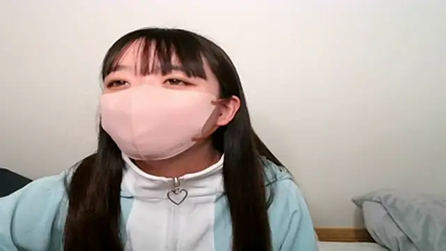 Snapshot of yua_chan00 chatting on 03-24-26, 01:16 yua chan00 online show from 03-24-26, 01:16