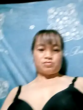 Noelle-e online show from 10-25-25, 02:02