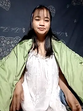 Noelle-e online show from 11-29-25, 01:47