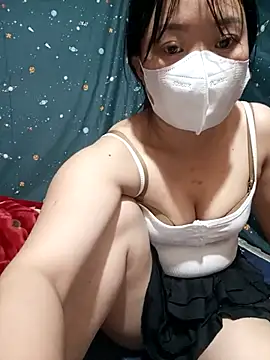 Snapshot of Phoena-a chatting on 02-19-26, 02:35 Phoena-a online show from 02-19-26, 02:35