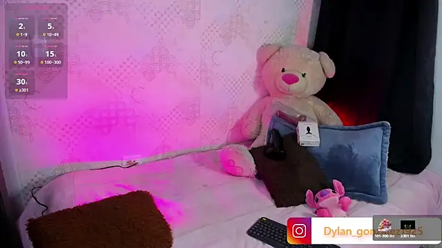 Dylan turneroficial online show from 04-26-26, 12:41