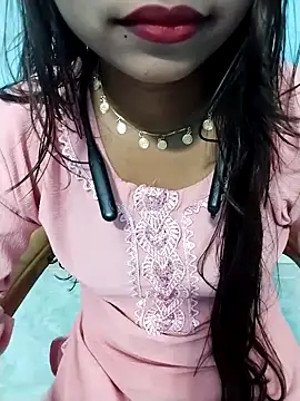 Snapshot of cute_mahi07 chatting on 11-05-25, 07:47 cute mahi07 online show from 11-05-25, 07:47