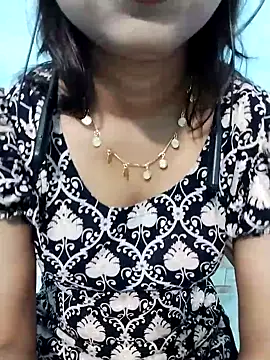 Snapshot of cute_mahi07 chatting on 11-10-25, 11:20 cute mahi07 online show from 11-10-25, 11:20