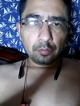 Leocuma82 online show from 05-19-26, 03:24