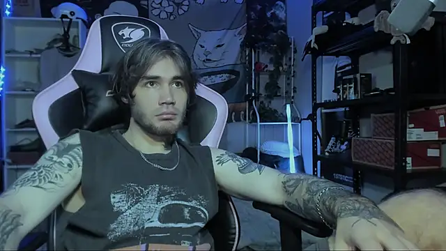 Go V Cs online show from 11-11-25, 04:51