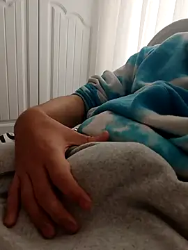 burak682 online show from 10-26-25, 08:20