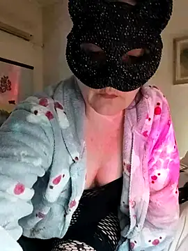Snapshot of Nina_relax chatting on 03-22-26, 04:10 Nina relax online show from 03-22-26, 04:10