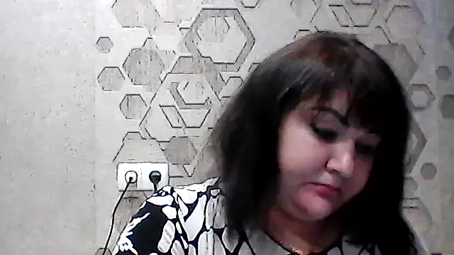 KaralinaLoverq online show from 10-28-25, 05:04