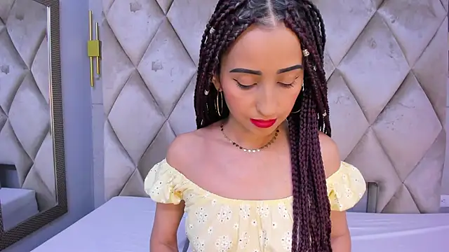 violett rabbit  online show from 02-18-26, 08:05