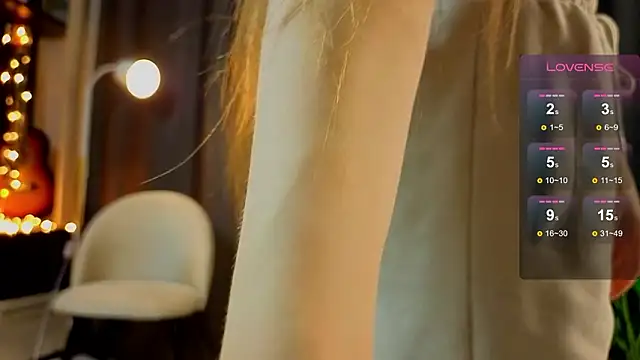 Snapshot of miragge_ chatting on 02-04-26, 01:00 miragge online show from 02-04-26, 01:00