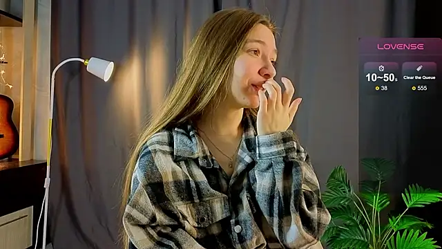 Snapshot of miragge_ chatting on 02-08-26, 01:09 miragge online show from 02-08-26, 01:09