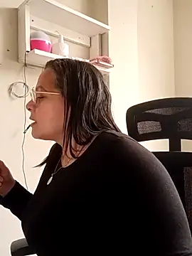 Angie milf50 online show from 11-07-25, 03:12