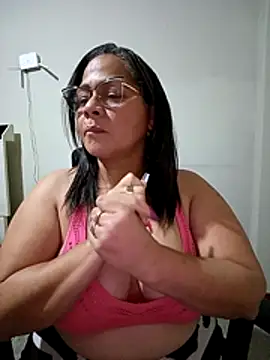 Snapshot of Angie_milf50 chatting on 05-10-26, 12:49 Angie milf50 online show from 05-10-26, 12:49
