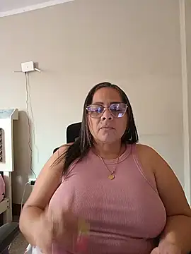 Snapshot of Angie_milf50 chatting on 05-17-26, 05:42 Angie milf50 online show from 05-17-26, 05:42