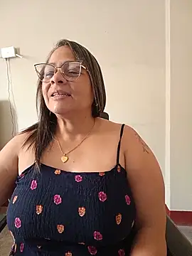 Snapshot of Angie_milf50 chatting on 05-26-26, 05:09 Angie milf50 online show from 05-26-26, 05:09