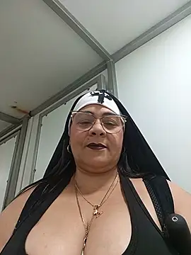 Snapshot of Angie_milf50 chatting on 06-27-26, 06:51 Angie milf50 online show from 06-27-26, 06:51