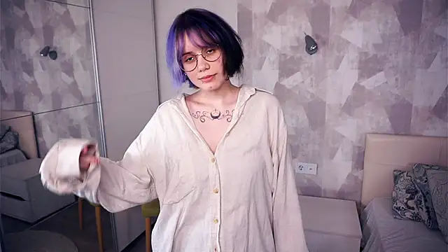 KellePourier online show from 11-04-25, 06:40