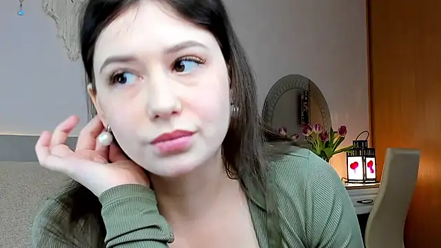 Snapshot of Rita_Moonlight chatting on 03-25-26, 07:14 Rita Moonlight online show from 03-25-26, 07:14