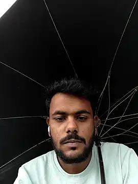 Snapshot of devil_boy_0909 chatting on 10-26-25, 10:10 devil boy 0909 online show from 10-26-25, 10:10