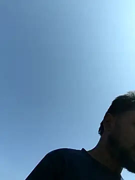 Snapshot of devil_boy_0909 chatting on 03-04-26, 04:51 devil boy 0909 online show from 03-04-26, 04:51