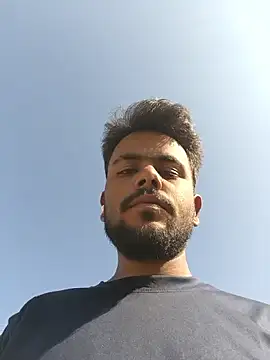 Snapshot of devil_boy_0909 chatting on 03-06-26, 03:58 devil boy 0909 online show from 03-06-26, 03:58