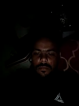 Snapshot of devil_boy_0909 chatting on 03-06-26, 04:03 devil boy 0909 online show from 03-06-26, 04:03