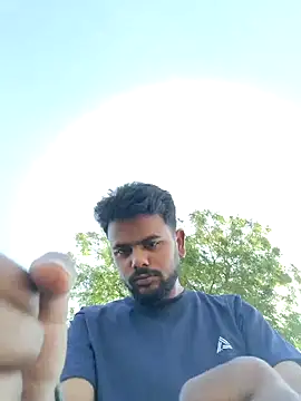 Snapshot of devil_boy_0909 chatting on 03-07-26, 04:20 devil boy 0909 online show from 03-07-26, 04:20