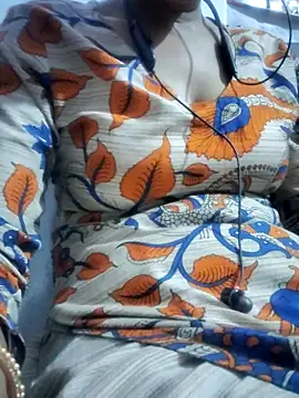 Hot-Rubyy online show from 03-28-26, 03:00