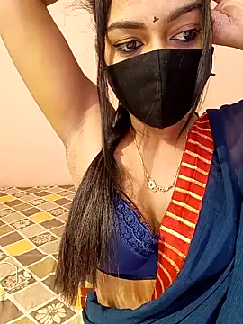 Snapshot of menaxi-baby7 chatting on 03-12-26, 06:36 menaxi-baby7 online show from 03-12-26, 06:36