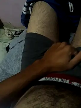 Snapshot of AlanMargin chatting on 11-11-25, 11:16 AlanMargin online show from 11-11-25, 11:16