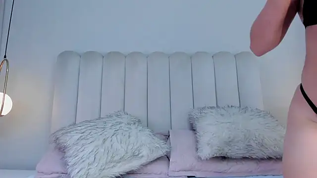 Melanie hillz online show from 01-16-26, 06:56